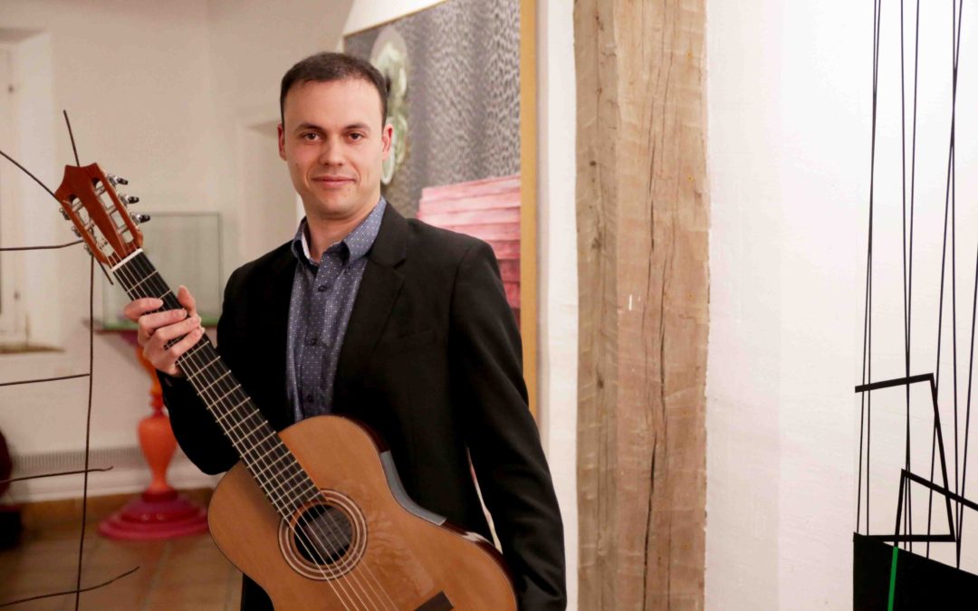 Jonathan Esteve Aranda, primer premio del V Concurso Internacional de Guitarra Clásica Ángel G. Piñero, actuará en El Puerto de Santa María el cinco de diciembre